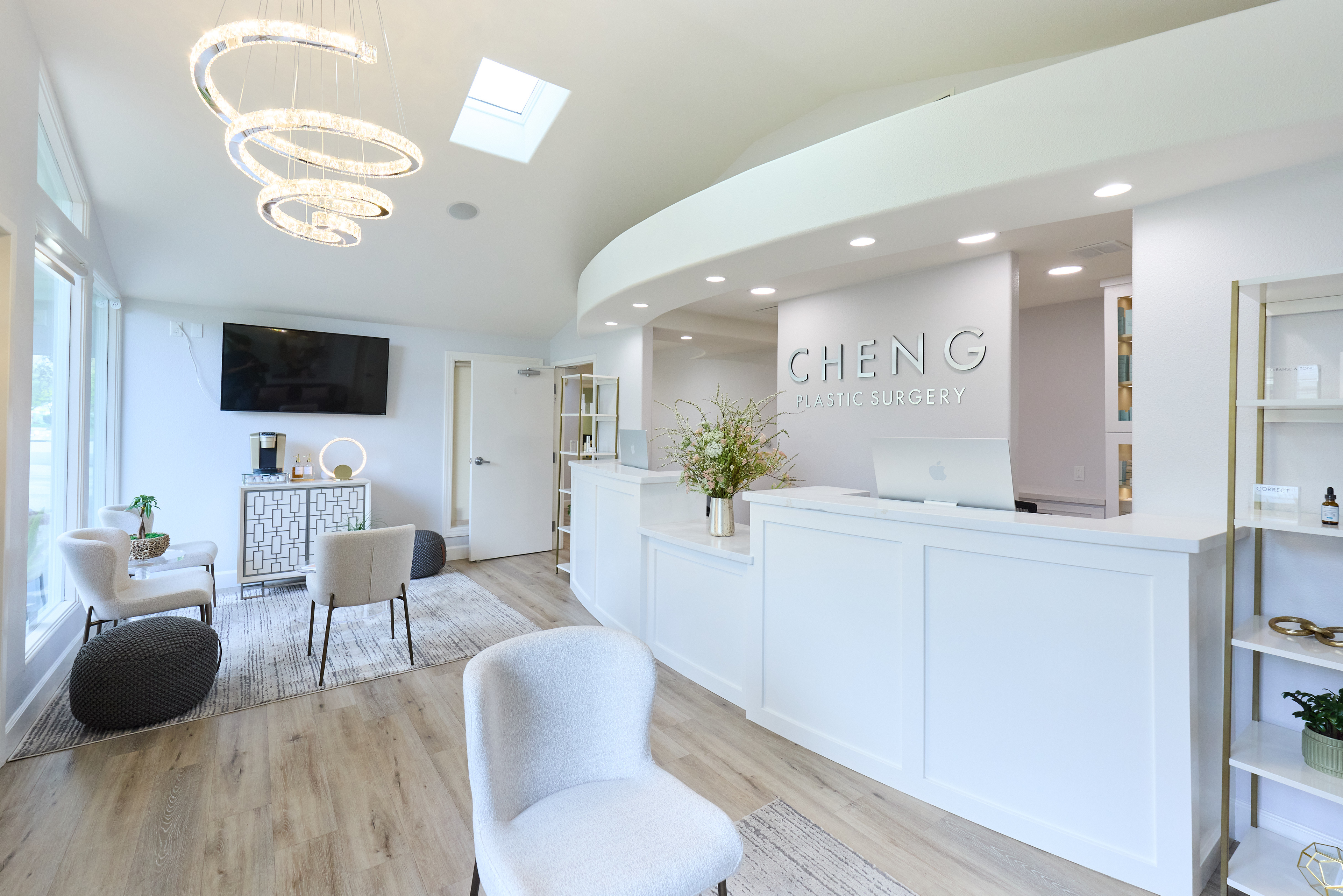 the cheng office's front desk